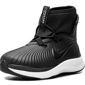 Nike toddler Binzie Boot size 10C